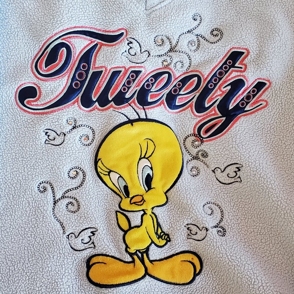 FINAL Looney Tunes Tweety Bird Fleece Pullover